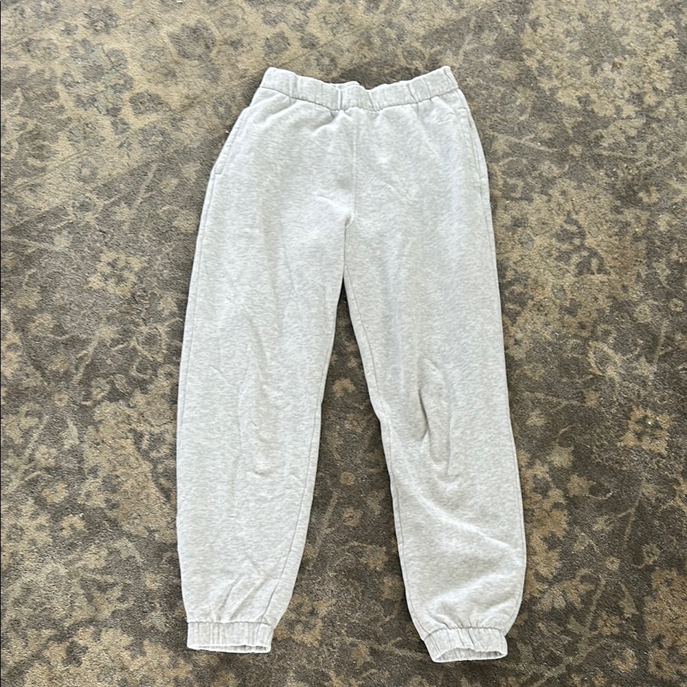 Hollister Gray Sweatpants with Elastic Cuffs